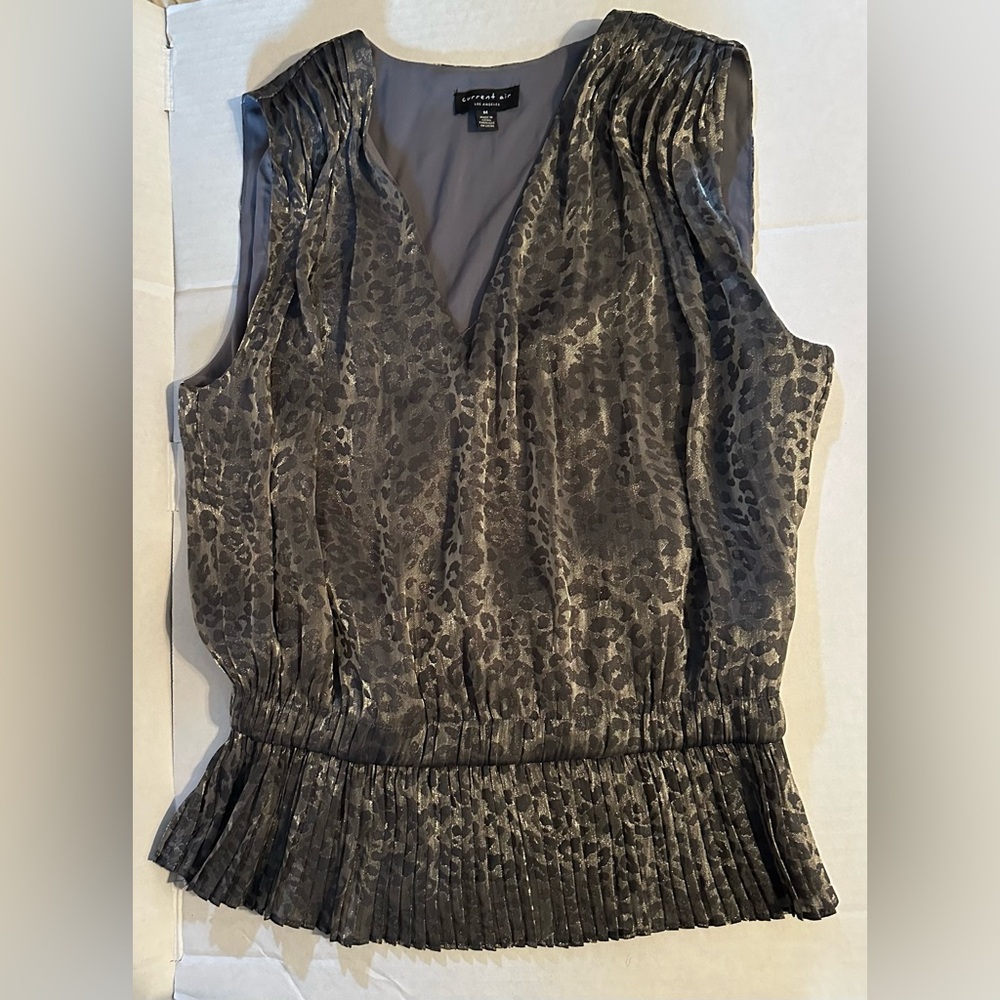 Current Air Charcoal Gray Leopard Print Sleeveless Blouse